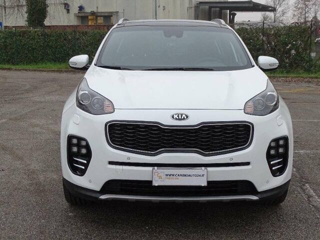 Білий Кіа Sportage, об'ємом двигуна 1.69 л та пробігом 121 тис. км за 21382 $, фото 7 на Automoto.ua