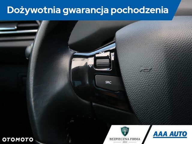 Пежо 308, об'ємом двигуна 1.2 л та пробігом 133 тис. км за 7991 $, фото 21 на Automoto.ua