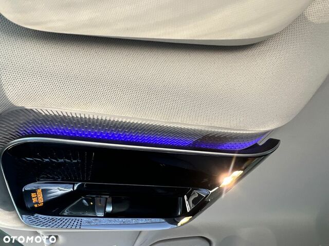 Мерседес Ц-Класс 2022 в Европе на Automoto.ua Черный Мерседес Ц-Класс, объемом двигателя 1 л и пробегом 159 тыс. км за 159000 $, фото 34 на Automoto.ua
