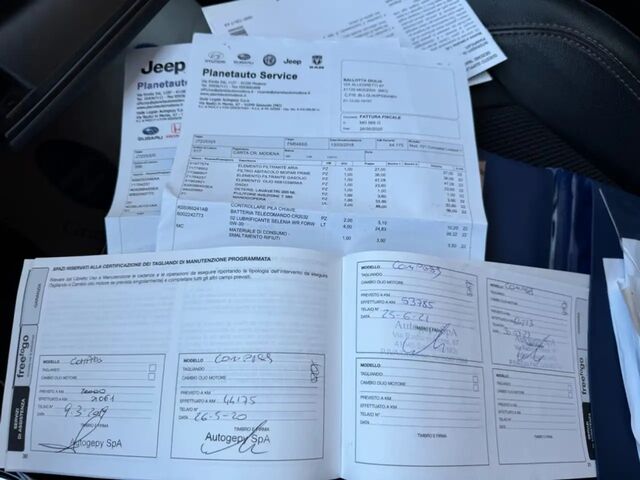 Джип Компас 2018 в Европе на Automoto.ua Белый Джип Компас, объемом двигателя 1.6 л и пробегом 70 тыс. км за 19213 $, фото 9 на Automoto.ua