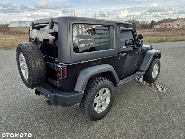 Джип Wrangler, об'ємом двигуна 3.61 л та пробігом 140 тис. км за 19438 $, фото 2 на Automoto.ua