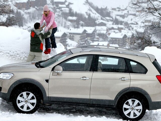 Шевроле Каптіва, Позашляховик / Кросовер 2011 - н.в. 2.2 TD (163Hp)
