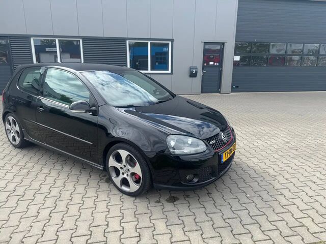 Фольксваген Гольф ГТІ 2008 у Європі на Automoto.ua Фольксваген Гольф ГТІ, об'ємом двигуна 1.98 л та пробігом 235 тис. км за 7985 $, фото 6 на Automoto.ua