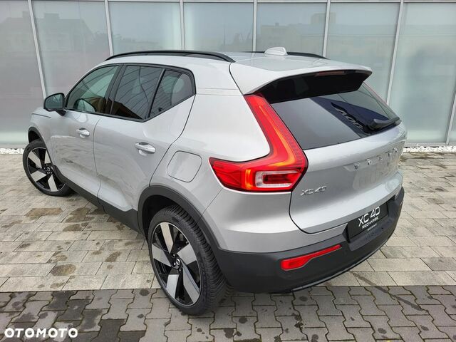 Вольво XC40, об'ємом двигуна 0 л та пробігом 10 тис. км за 54773 $, фото 8 на Automoto.ua