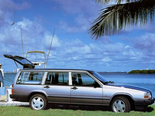 Вольво 940, Універсал 1992 - 1994 Kombi (945) 2.0 i