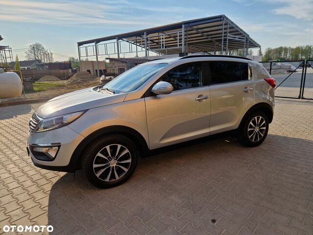 Кіа Sportage, об'ємом двигуна 1.69 л та пробігом 238 тис. км за 8164 $, фото 3 на Automoto.ua