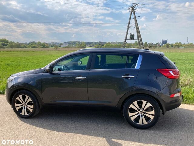 Кіа Sportage, об'ємом двигуна 1.69 л та пробігом 243 тис. км за 8337 $, фото 7 на Automoto.ua