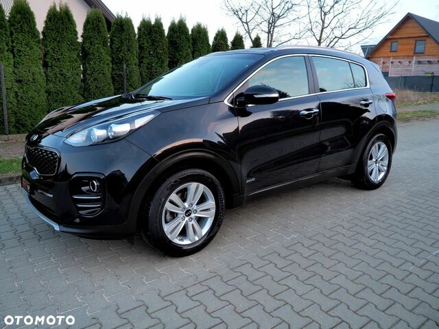 Киа Sportage, объемом двигателя 1.59 л и пробегом 103 тыс. км за 18121 $, фото 2 на Automoto.ua