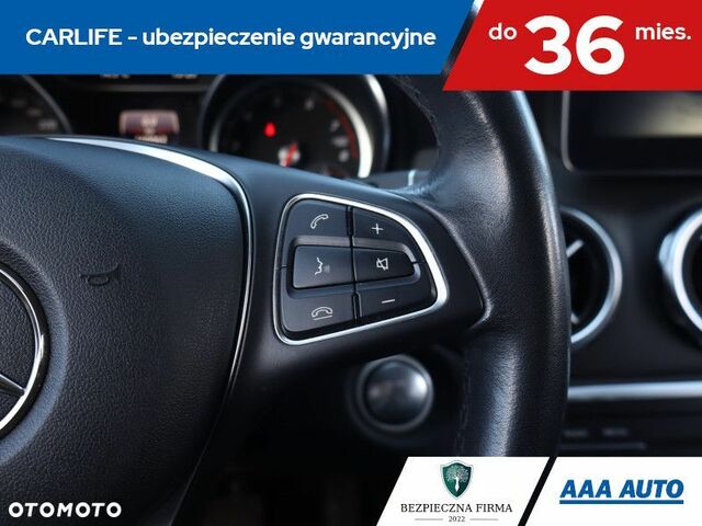 Мерседес ГЛА-Клас 2017 у Європі на Automoto.ua Білий Мерседес ГЛА-Клас, об'ємом двигуна 1 л та пробігом 160 тис. км за 19371 $, фото 17 на Automoto.ua