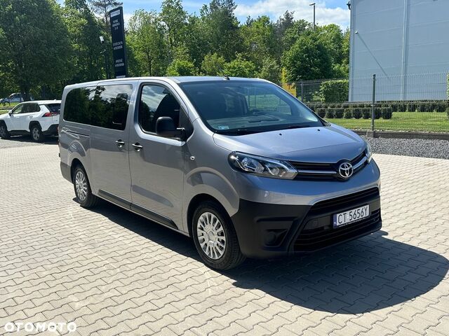 Тойота Proace, объемом двигателя 1.5 л и пробегом 64 тыс. км за 32181 $, фото 2 на Automoto.ua