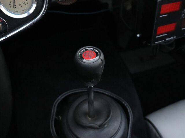 Сірий austin healey Інша, об'ємом двигуна 0 л та пробігом 8 тис. км за 65170 $, фото 15 на Automoto.ua