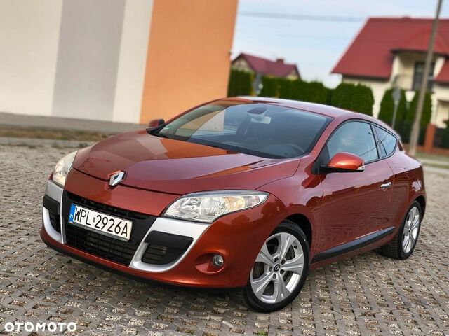 Рено Меган 2009 у Європі на Automoto.ua Рено Меган, об'ємом двигуна 1 л та пробігом 211 тис. км за 4819 $, фото 1 на Automoto.ua