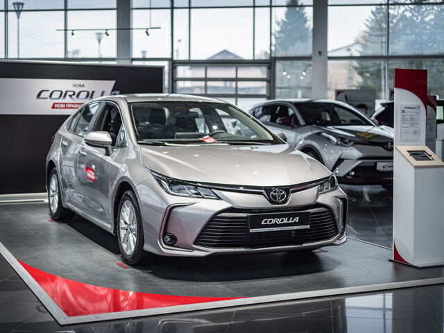 Купити нове авто Toyota у Києві в автосалоні "Автосаміт Біла Церква" | Фото 7 на Automoto.ua