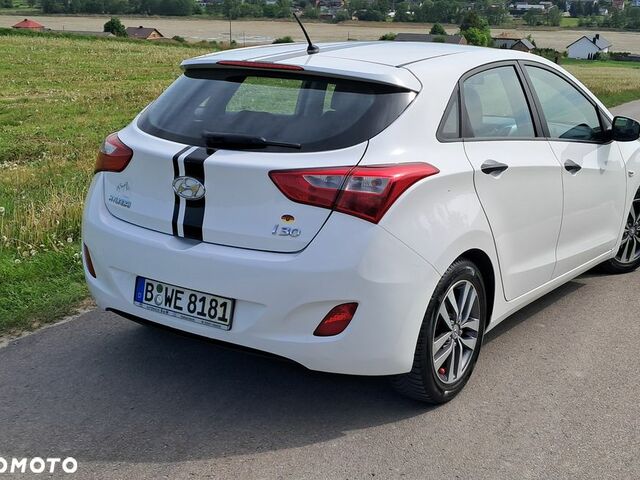 Хендай i30, объемом двигателя 1.4 л и пробегом 138 тыс. км за 7322 $, фото 11 на Automoto.ua