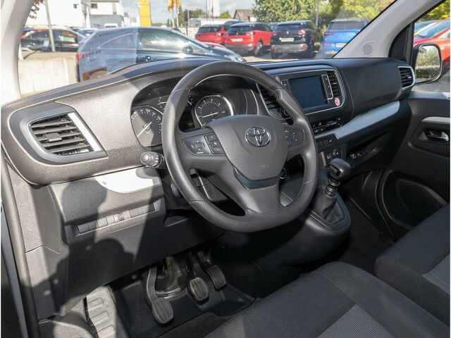 Тойота Proace Verso 2024 у Європі на Automoto.ua Тойота Proace Verso, об'ємом двигуна 2 л та пробігом 26 тис. км за 37950 $, фото 3 на Automoto.ua