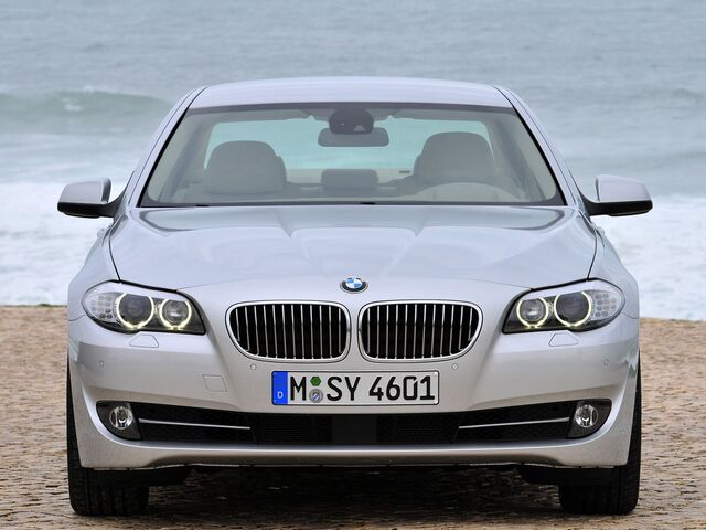 БМВ 5 Серия, Седан 2010 - н.в. 528i xDrive (F10)