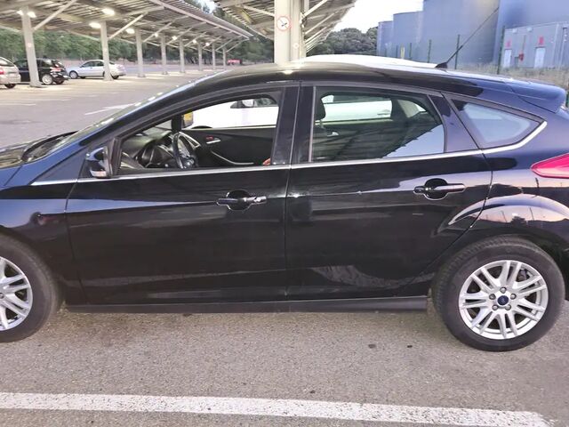 Форд Фокус 2012 в Европе на Automoto.ua Черный Форд Фокус, объемом двигателя 0 л и пробегом 165 тыс. км за 6970 $, фото 1 на Automoto.ua