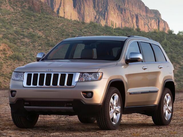 Джип Grand Cherokee, Позашляховик / Кросовер 2012 - н.в. (WL) 6.4 i V8 16V SRT-8 4WD (468 Hp)