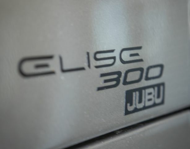 Серый Лотус Elise, объемом двигателя 1.8 л и пробегом 64 тыс. км за 49945 $, фото 3 на Automoto.ua