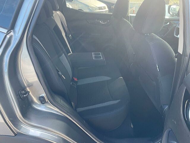 Ніссан Кашкай 2018 у Європі на Automoto.ua Сірий Ніссан Кашкай, об'ємом двигуна 1.46 л та пробігом 156 тис. км за 15500 $, фото 6 на Automoto.ua