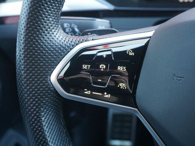 Фольксваген Arteon 2020 у Європі на Automoto.ua Чорний Фольксваген Arteon, об'ємом двигуна 1.98 л та пробігом 80 тис. км за 34795 $, фото 13 на Automoto.ua