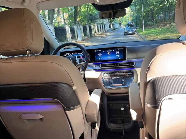 Мерседес В-Класс 2025 в Европе на Automoto.ua Черный Мерседес В-Класс, объемом двигателя 1 л и пробегом 4 тыс. км за 128406 $, фото 28 на Automoto.ua