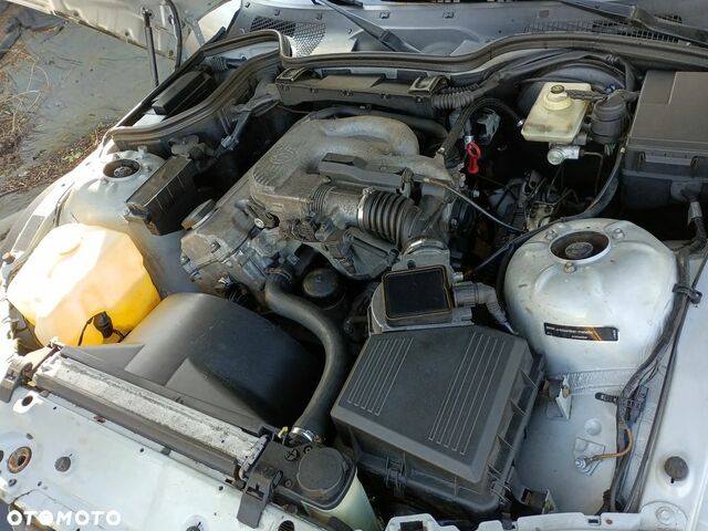 БМВ Зет 3, объемом двигателя 1.8 л и пробегом 310 тыс. км за 4514 $, фото 28 на Automoto.ua