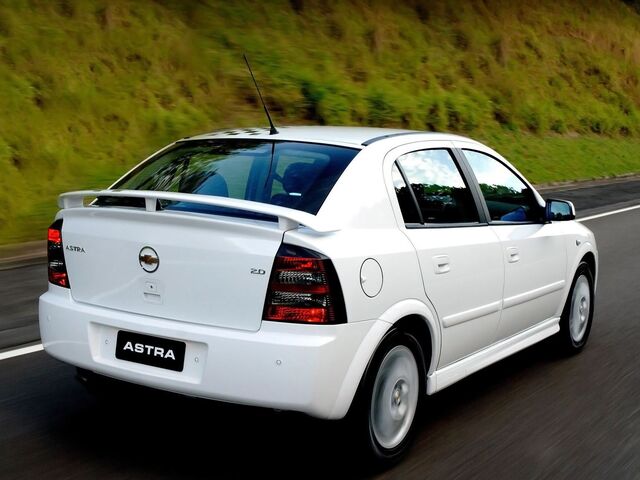Шевроле Астра, Хетчбек 1998 - н.в. 2.0 i 16V