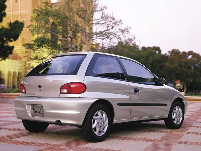Шевроле Метро, Хэтчбек 1998 - 2007 (MR226) 1.3 LS