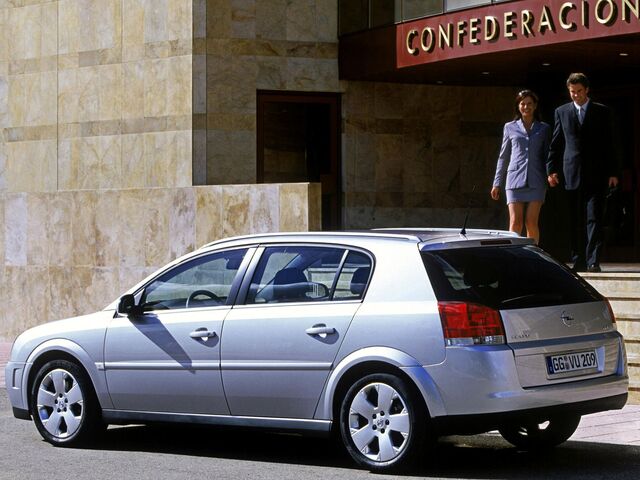 Опель Сигнум, Хэтчбек 2003 - н.в. 3.2 i V6 24V Ecotec