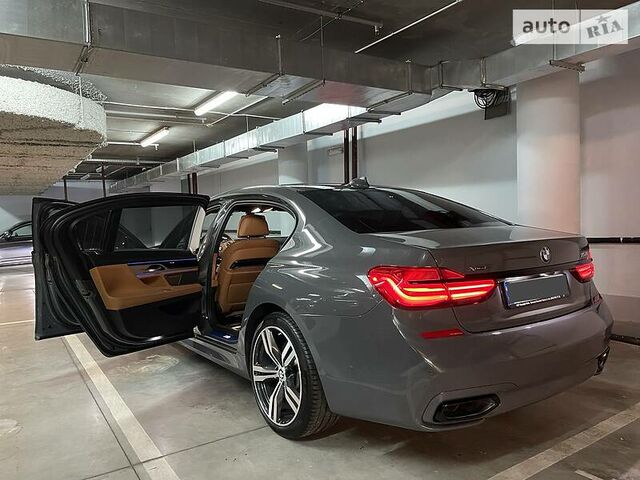 БМВ 750, 2017 - н.в. LI XDRIVE