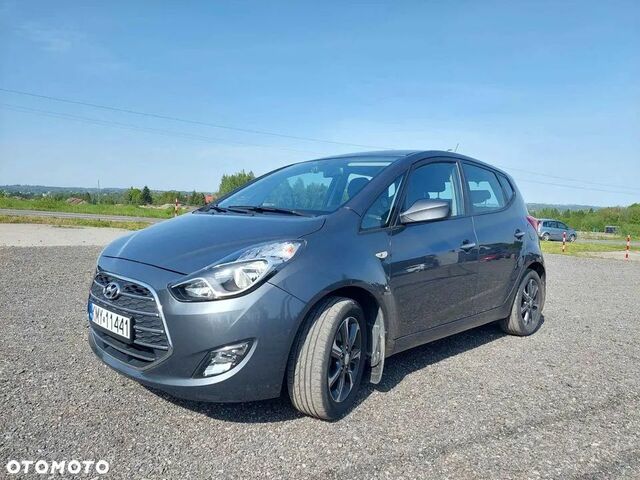 Хендай ix20, объемом двигателя 1.4 л и пробегом 52 тыс. км за 8855 $, фото 2 на Automoto.ua