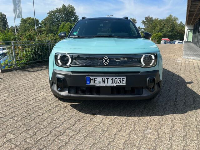 Рено R 4 2025 у Європі на Automoto.ua Зелений Рено R 4, об'ємом двигуна 0 л та пробігом 990 тис. км за 41983 $, фото 3 на Automoto.ua