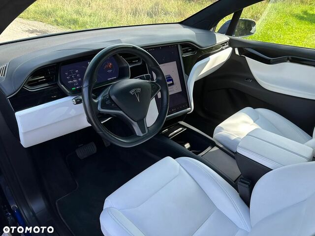 Тесла Модель Х, объемом двигателя 0 л и пробегом 32 тыс. км за 48575 $, фото 6 на Automoto.ua
