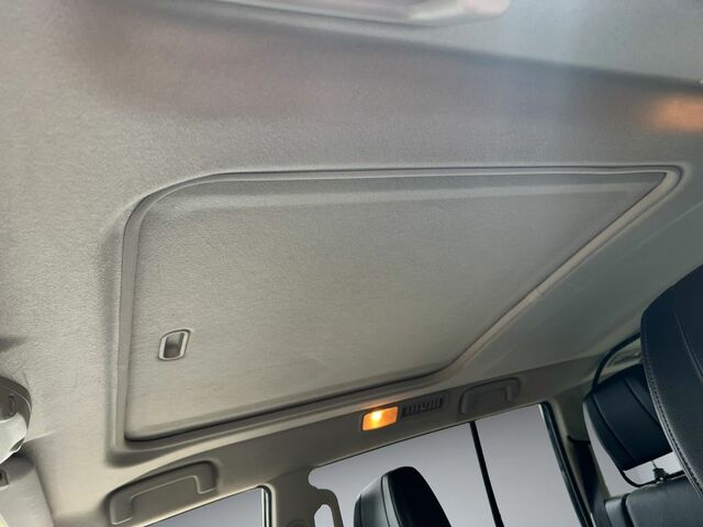 Міцубісі Паджеро 2016 у Європі на Automoto.ua Чорний Міцубісі Паджеро, об'ємом двигуна 3.2 л та пробігом 175 тис. км за 29117 $, фото 10 на Automoto.ua