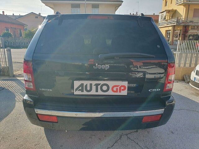 Джип Grand Cherokee 2006 у Європі на Automoto.ua Чорний Джип Grand Cherokee, об'ємом двигуна 2.99 л та пробігом 239 тис. км за 6500 $, фото 5 на Automoto.ua