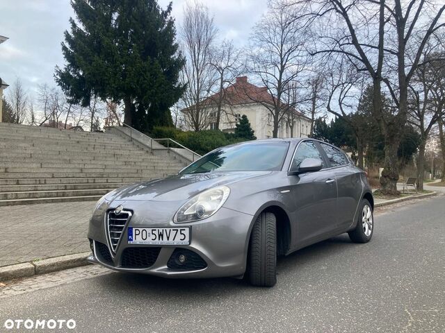 Альфа Ромео Giulietta, об'ємом двигуна 1.6 л та пробігом 134 тис. км за 6479 $, фото 2 на Automoto.ua