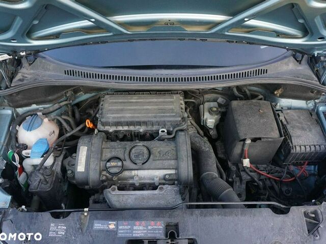 Сеат Altea, об'ємом двигуна 1.39 л та пробігом 179 тис. км за 3218 $, фото 23 на Automoto.ua