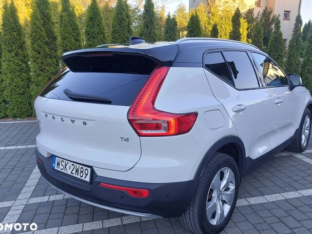 Вольво XC40, объемом двигателя 1.97 л и пробегом 110 тыс. км за 21361 $, фото 3 на Automoto.ua