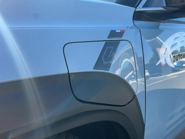 Рено R 4 2025 в Европе на Automoto.ua Синий Рено R 4, объемом двигателя 0 л и пробегом 195 тыс. км за 40845 $, фото 13 на Automoto.ua