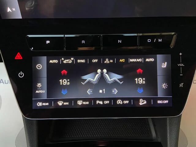 Мазераті Grecale 2025 у Європі на Automoto.ua Сірий Мазераті Grecale, об'ємом двигуна 2 л та пробігом 16 тис. км за 72344 $, фото 31 на Automoto.ua