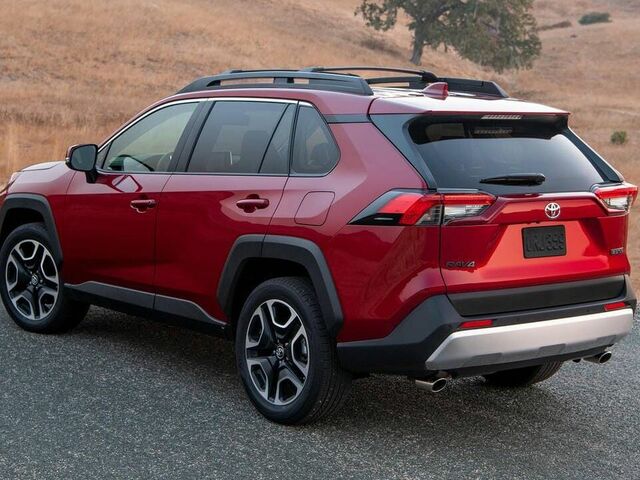 Сколько топлива тратит новый Toyota RAV4 2023