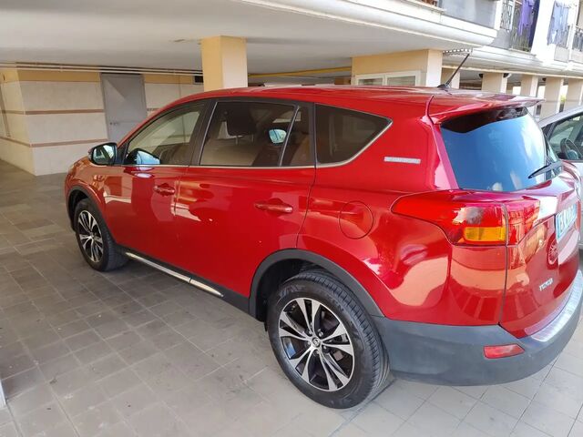 Тойота РАВ 4 2014 у Європі на Automoto.ua Тойота РАВ 4, об'ємом двигуна 2 л та пробігом 180 тис. км за 12246 $, фото 1 на Automoto.ua