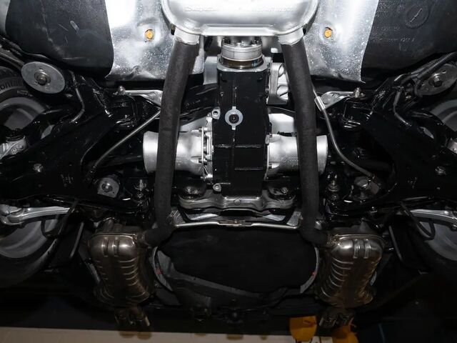 Фольксваген Пассат 2003 у Європі на Automoto.ua Чорний Фольксваген Пассат, об'ємом двигуна 4 л та пробігом 118 тис. км за 29950 $, фото 14 на Automoto.ua