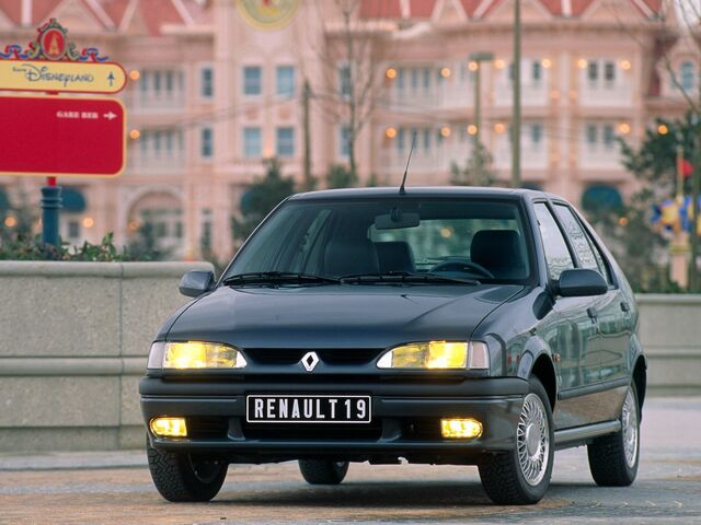 Рено 19, Хэтчбек 1991 - 1996 II (B/C53) 1.4 i