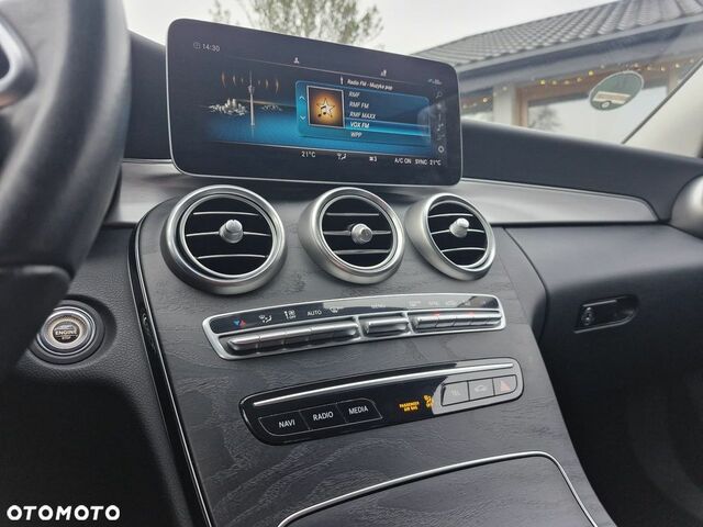 Мерседес Ц-Класс 2020 в Европе на Automoto.ua Белый Мерседес Ц-Класс, объемом двигателя 1 л и пробегом 130 тыс. км за 79900 $, фото 37 на Automoto.ua