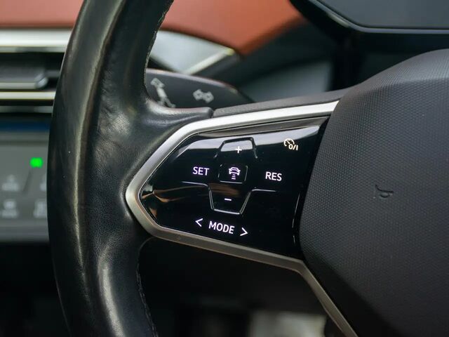 Фольксваген ID.4 2021 в Европе на Automoto.ua Серый Фольксваген ID.4, объемом двигателя 0 л и пробегом 52 тыс. км за 34873 $, фото 11 на Automoto.ua