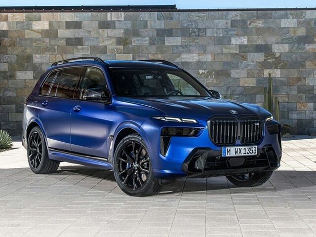 Рестайлинговая модель BMW X7 2023