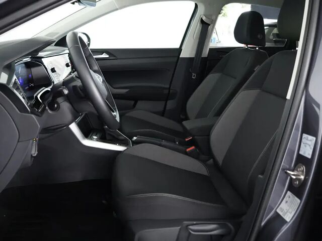 Фольксваген Taigo 2024 в Европе на Automoto.ua Серый Фольксваген Taigo, объемом двигателя 1 л и пробегом 10 тыс. км за 30233 $, фото 9 на Automoto.ua