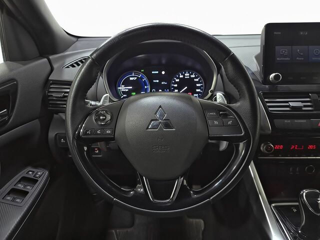 Міцубісі Eclipse Cross 2022 у Європі на Automoto.ua Білий Міцубісі Eclipse Cross, об'ємом двигуна 2.36 л та пробігом 62 тис. км за 25195 $, фото 19 на Automoto.ua